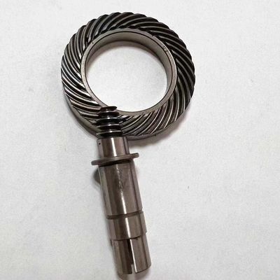 Đồ đạc Hypoid công nghiệp tùy chỉnh được làm bằng 20CrMo với tỷ lệ giảm cao và độ chính xác răng ISO 5-8 để chính xác cao